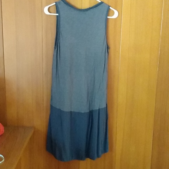 Left of Center Tunic - Picture 4 of 4